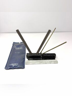 Spyderco Tri-Angle Sharpmaker Kit  Sharpening System Ceramic Stones Model #203MF